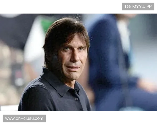 孔蒂场边红牌,那不勒斯主帅激情指挥显争议 孔蒂场边红牌,那不勒斯主帅激情指挥显争议